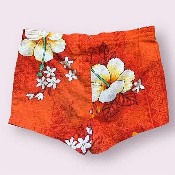1960s Hawaiian Shorts - Picture 2 of 3